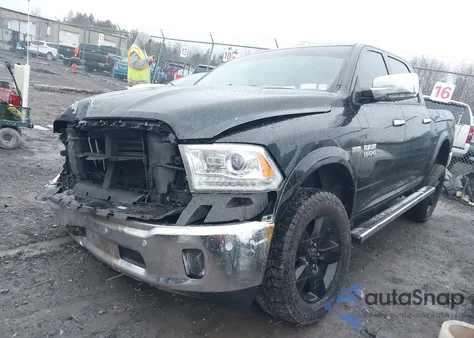 2016 Ram 1500 Laramie из США, поврежденный, VIN 1C6RR7NT6GS419792